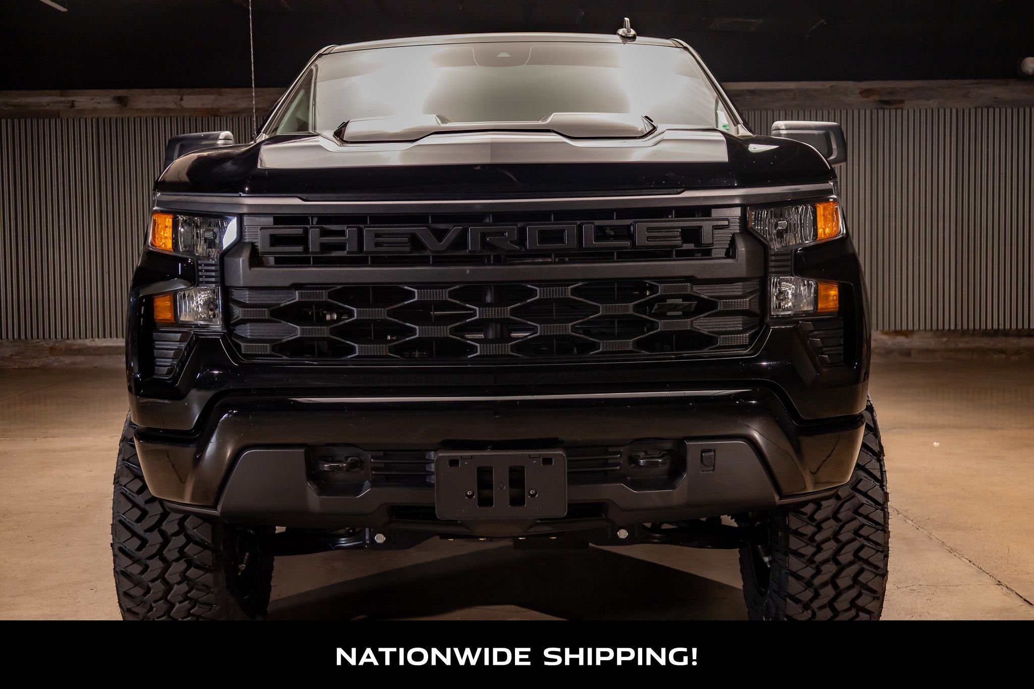 2025 Chevrolet Silverado 1500 Custom Trail Boss photo 2