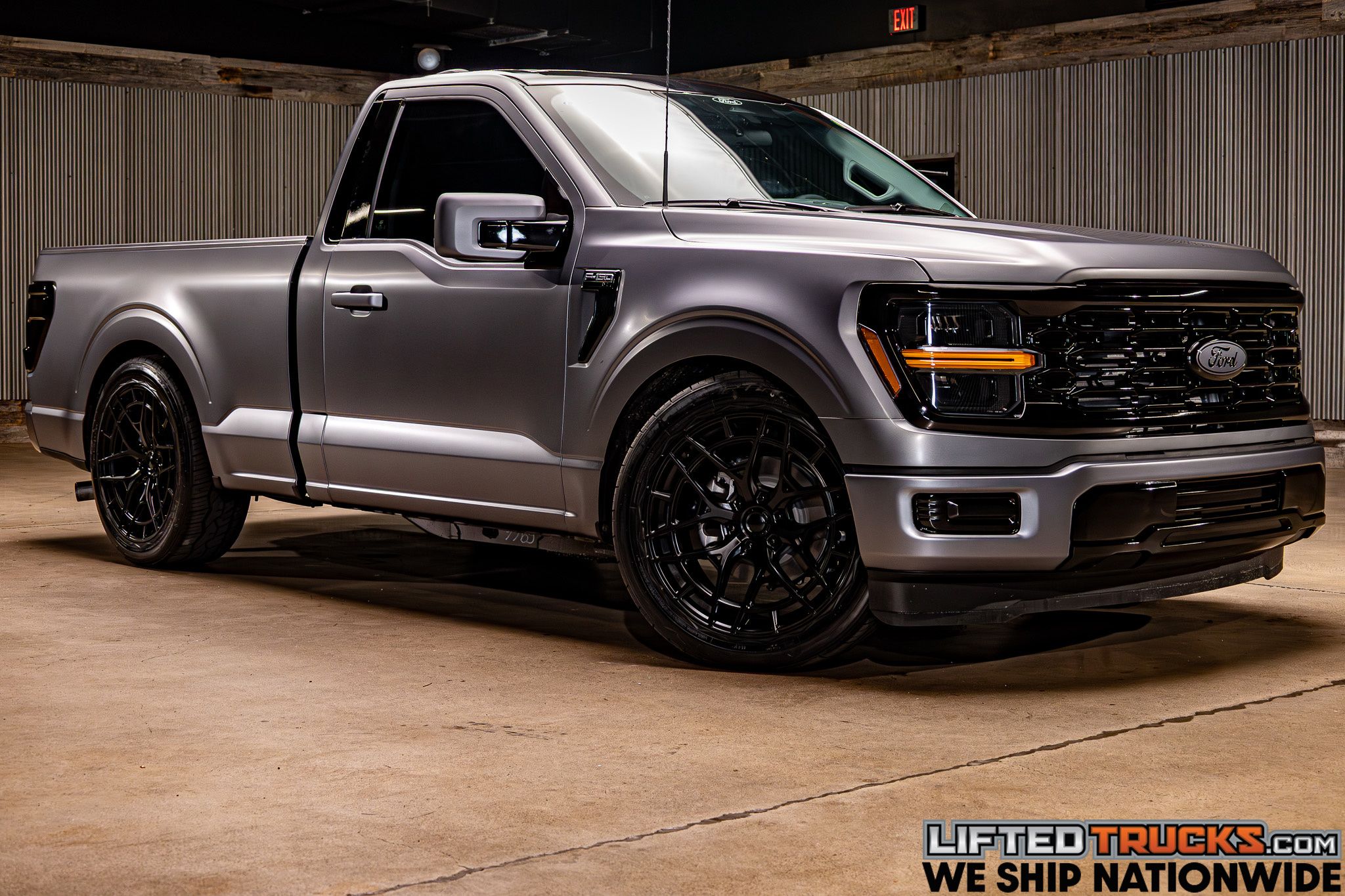 2025 Ford F-150 XL's photo