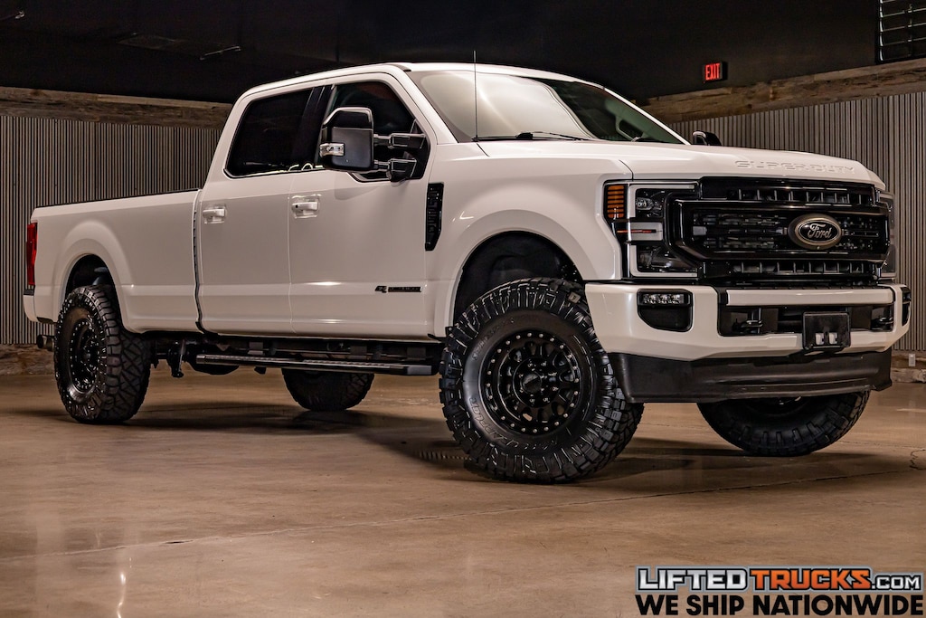 Used 2021 Ford F-250SD Lariat Truck Crew Cab