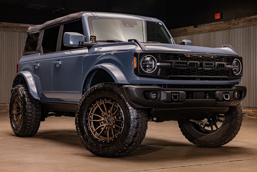 Used 2023 Ford Bronco Black Diamond SUV