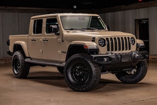 Used 2020 Jeep Gladiator Overland Truck Crew Cab in Phoenix, AZ