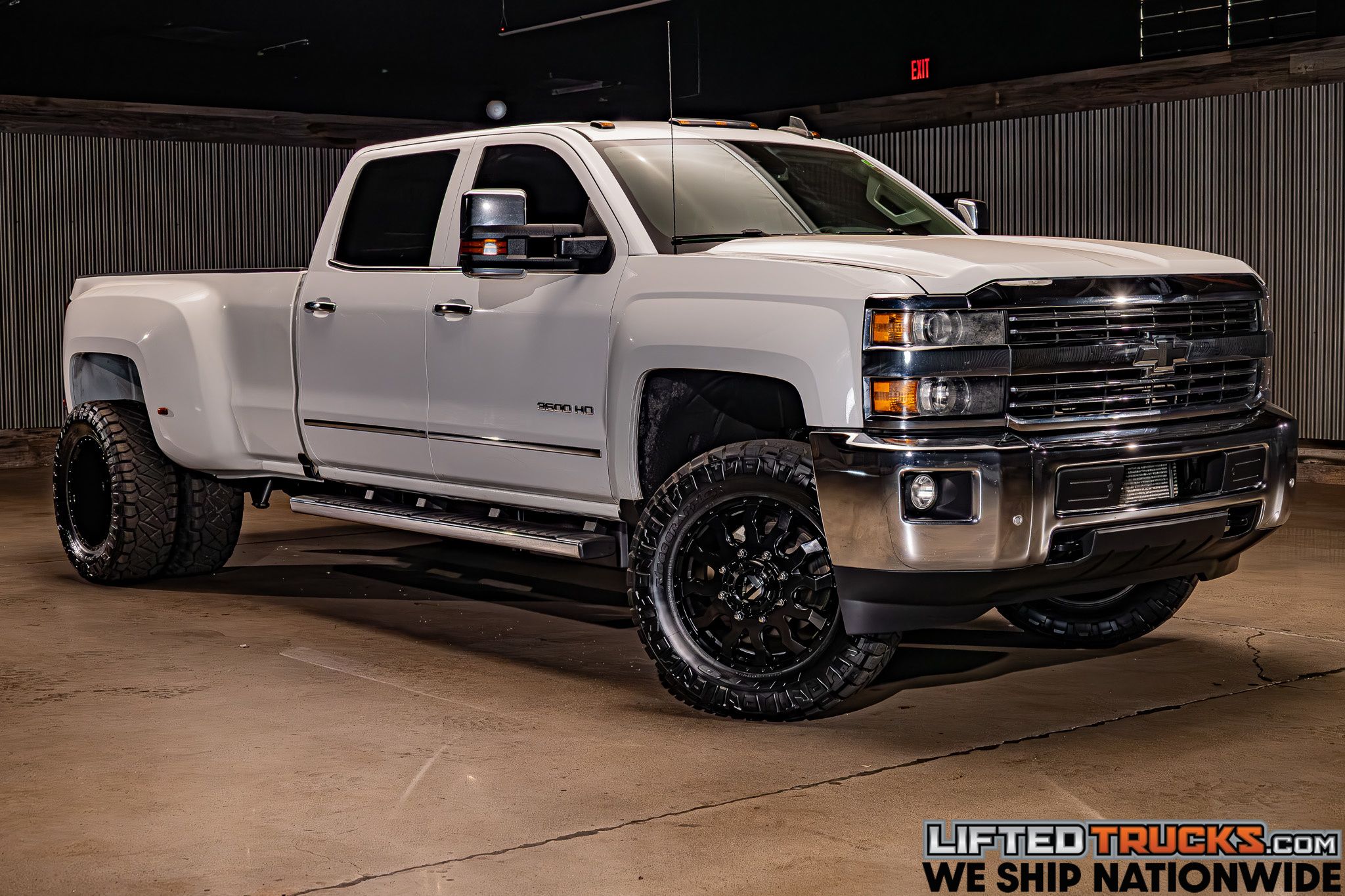 2016 Chevrolet Silverado HD LTZ 4WD Crew Cab Standard Box SRW's photo
