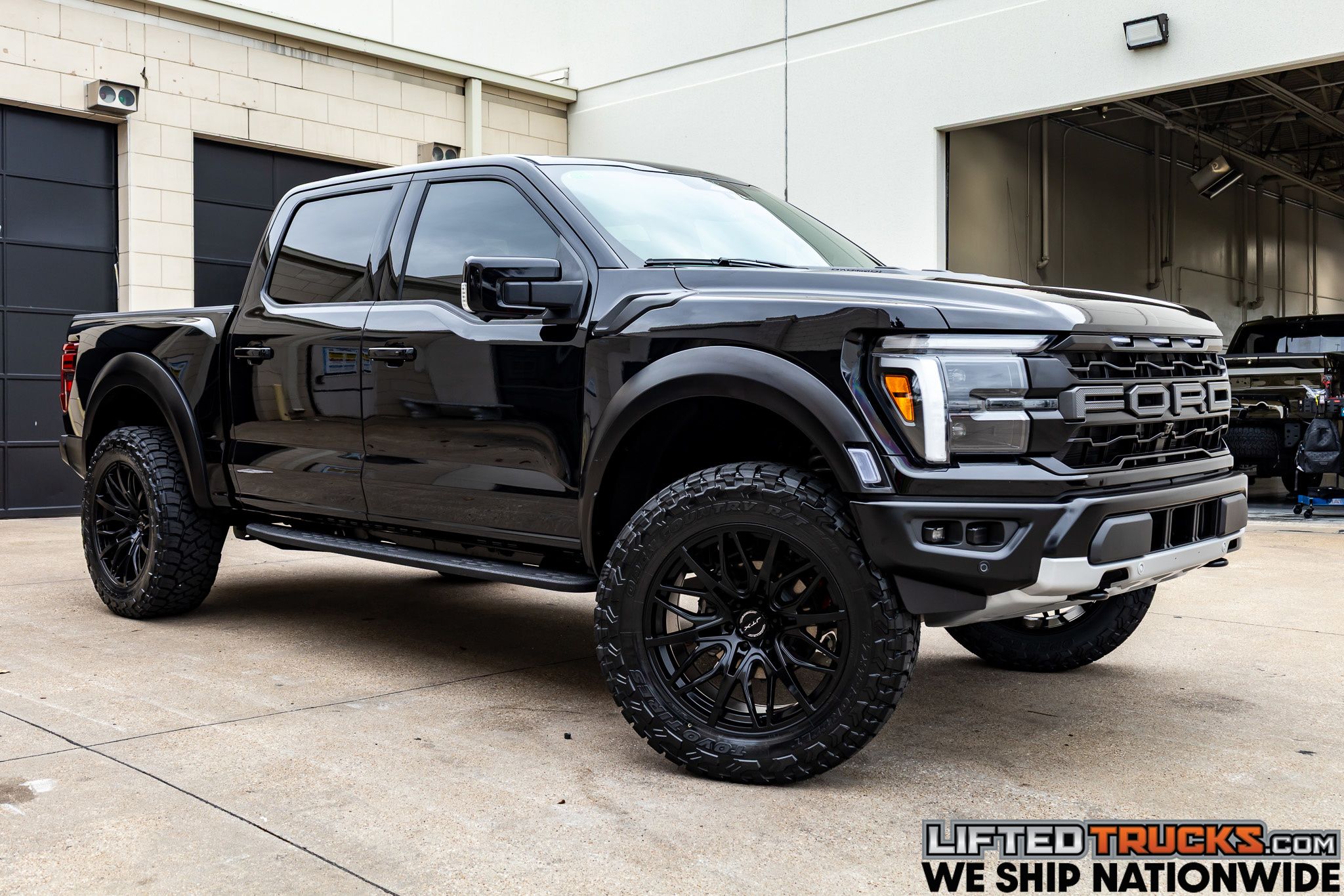 2026 Ford F-150 Raptor 4x4 SuperCrew 5-1/2 Box's photo