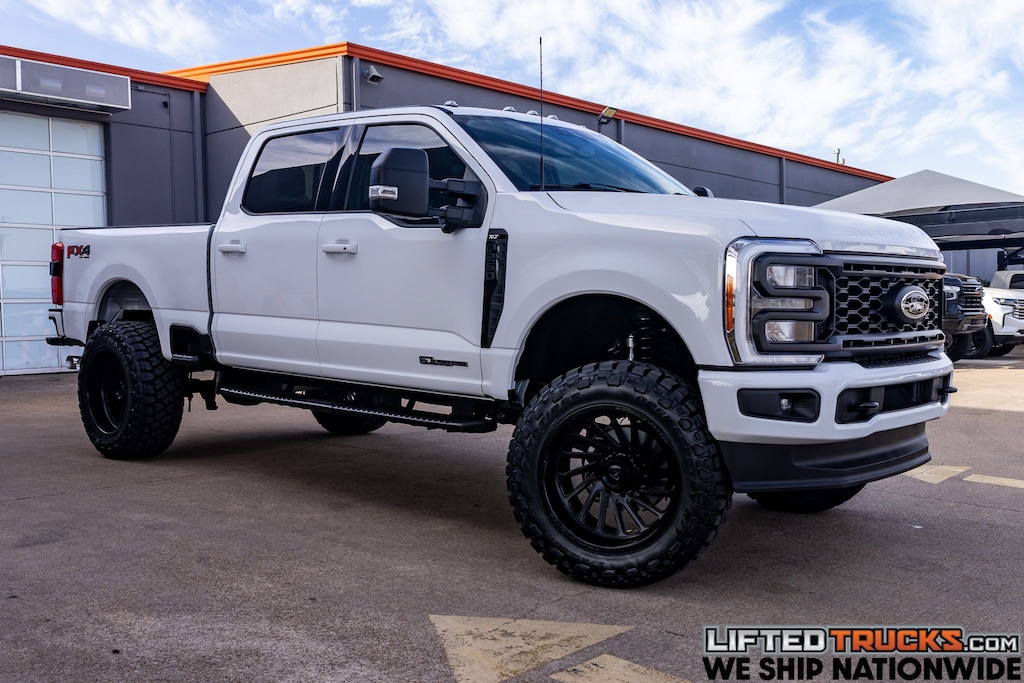 Used 2023 Ford F-250SD XLT Truck