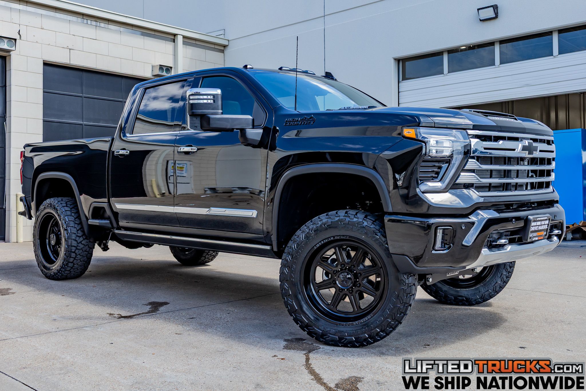 2026 Chevrolet Silverado HD High Country 4WD Crew Cab Standard Box's photo