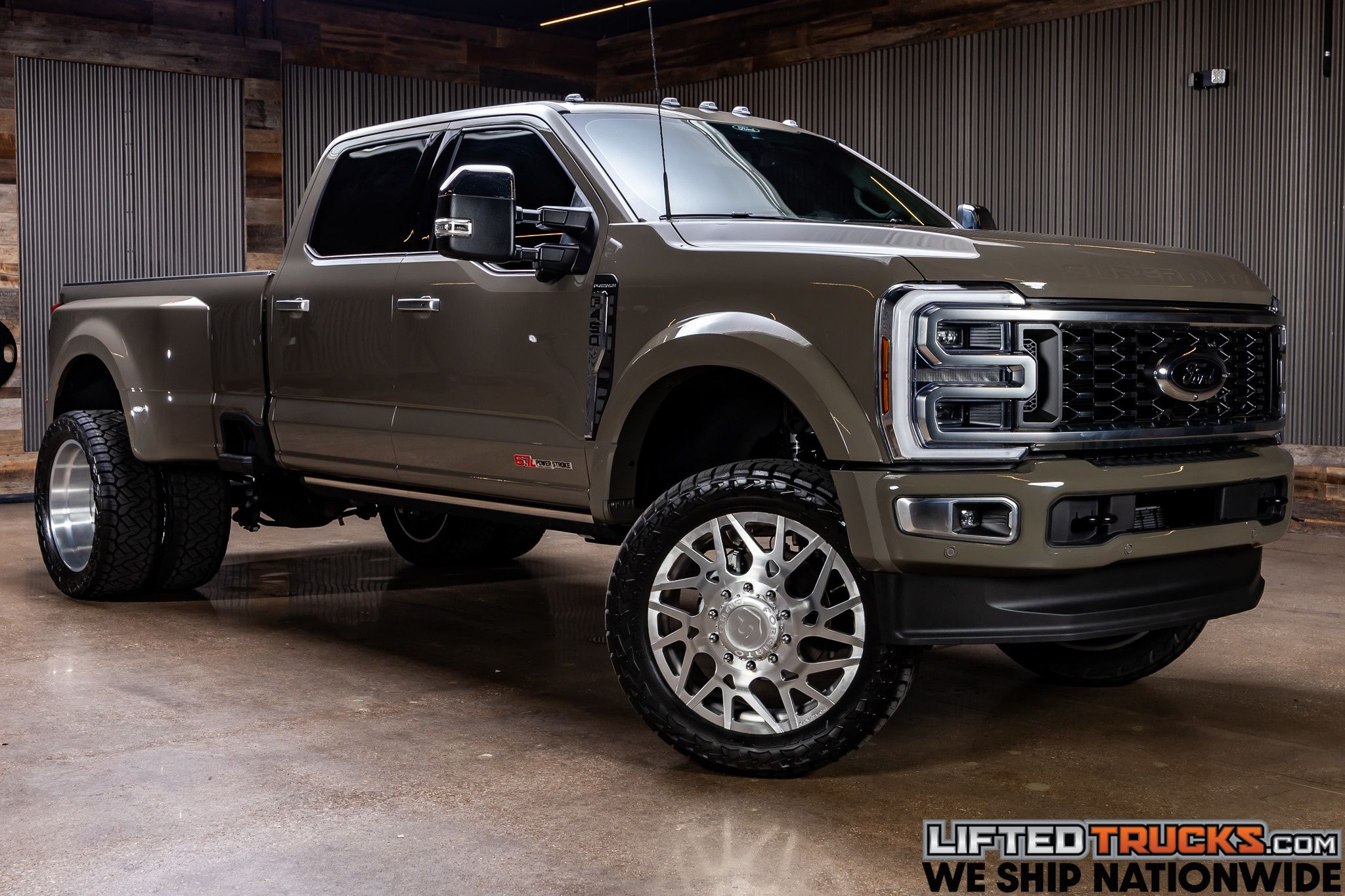 2026 Ford F-450 Super Duty Platinum