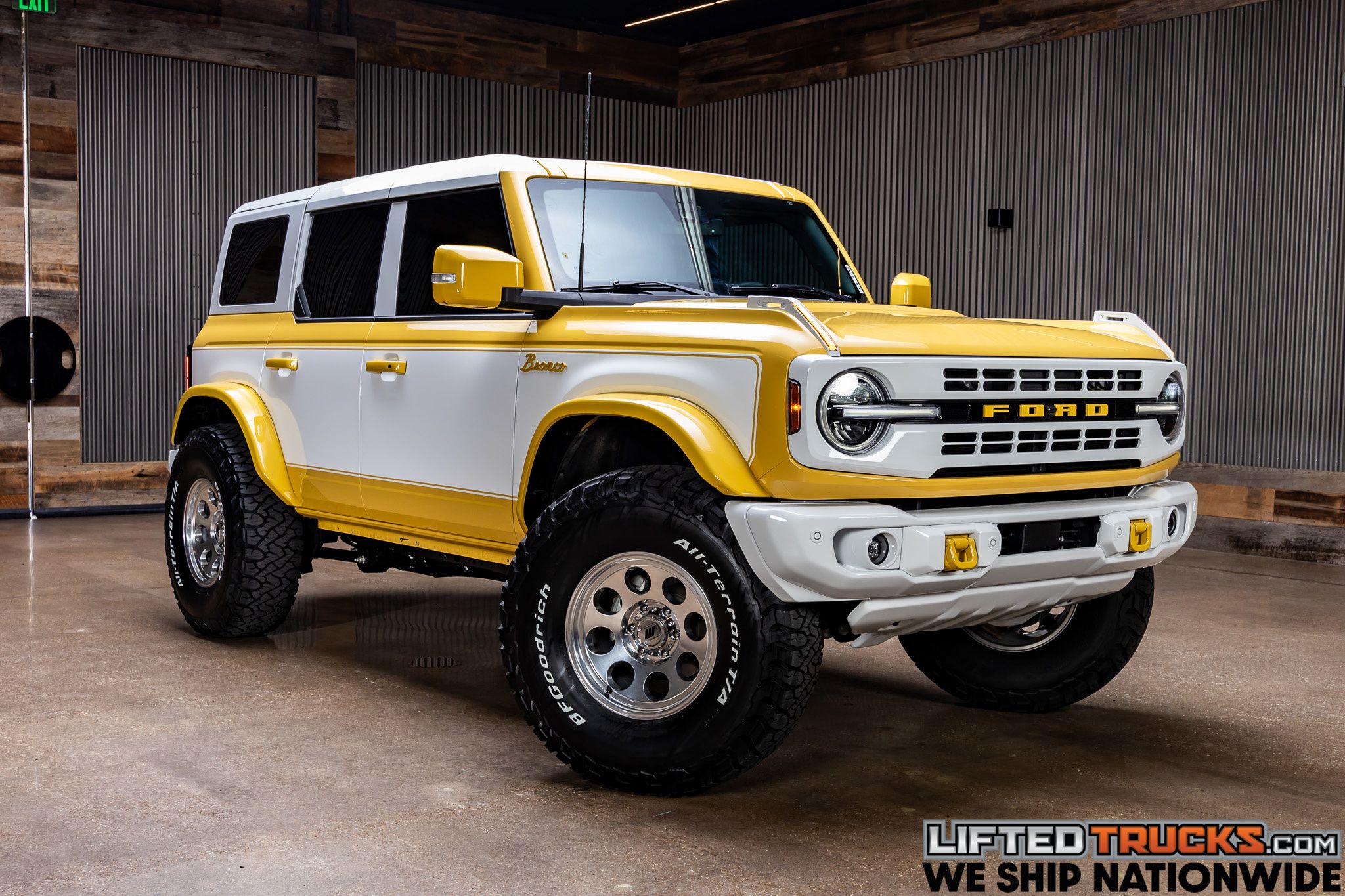 2023 Ford Bronco Heritage Limited Edition's photo