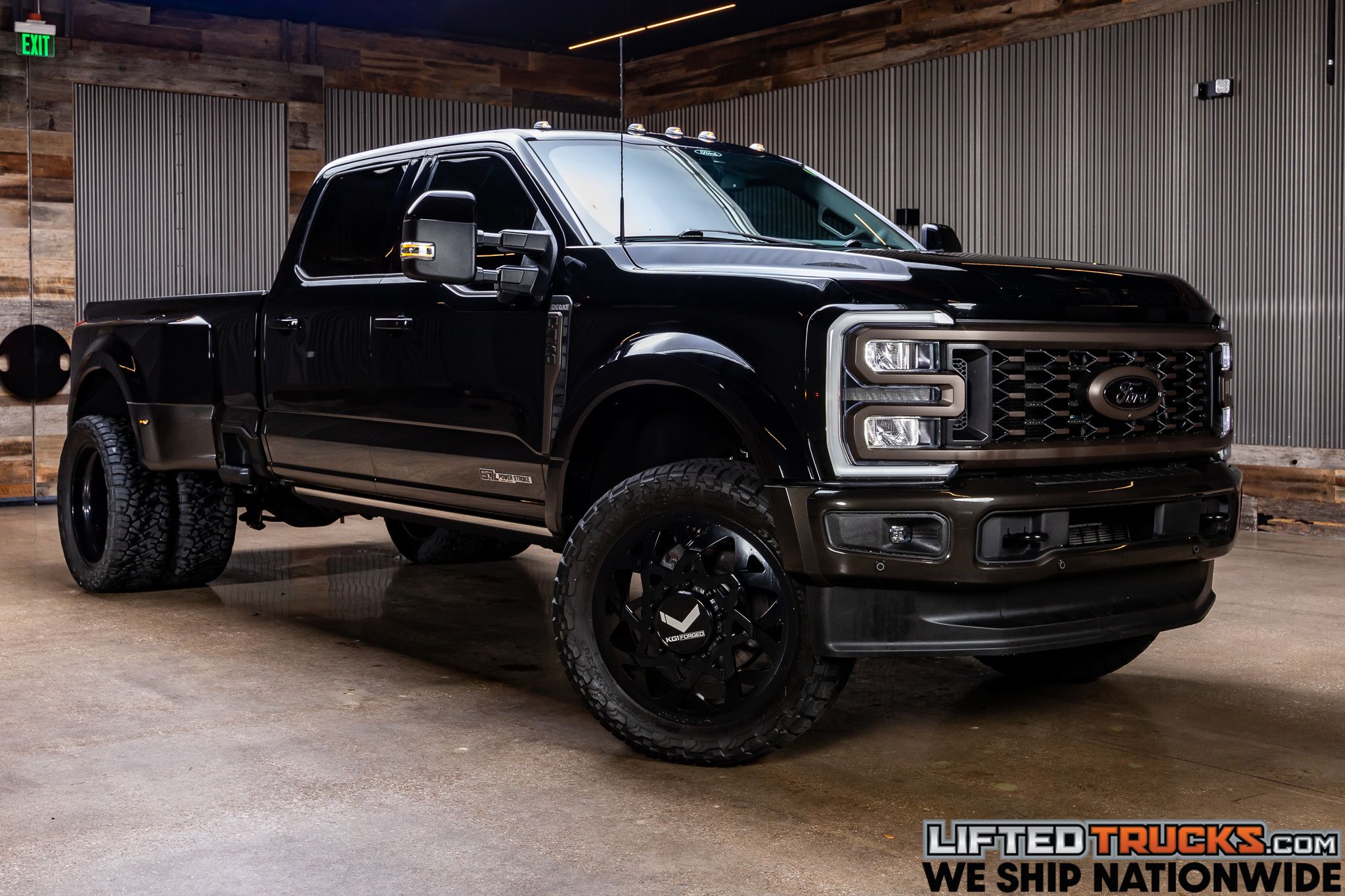 2024 Ford F-450 King Ranch 4x4 Crew Cab 8' Box DRW's photo