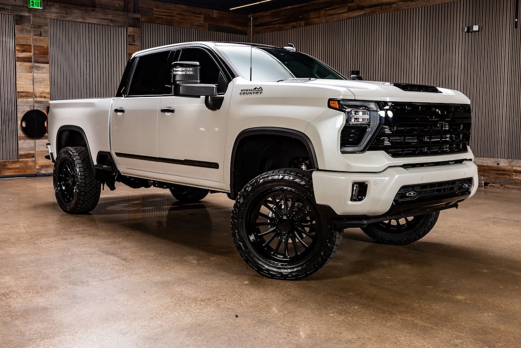 Used 2025 Chevrolet Silverado 2500HD High Country Truck