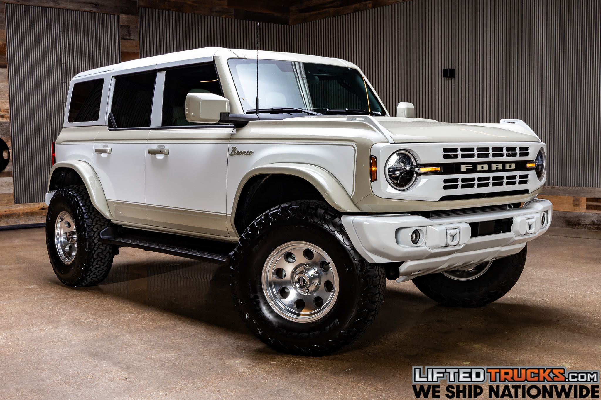 2026 Ford Bronco Heritage Edition 4x4's photo