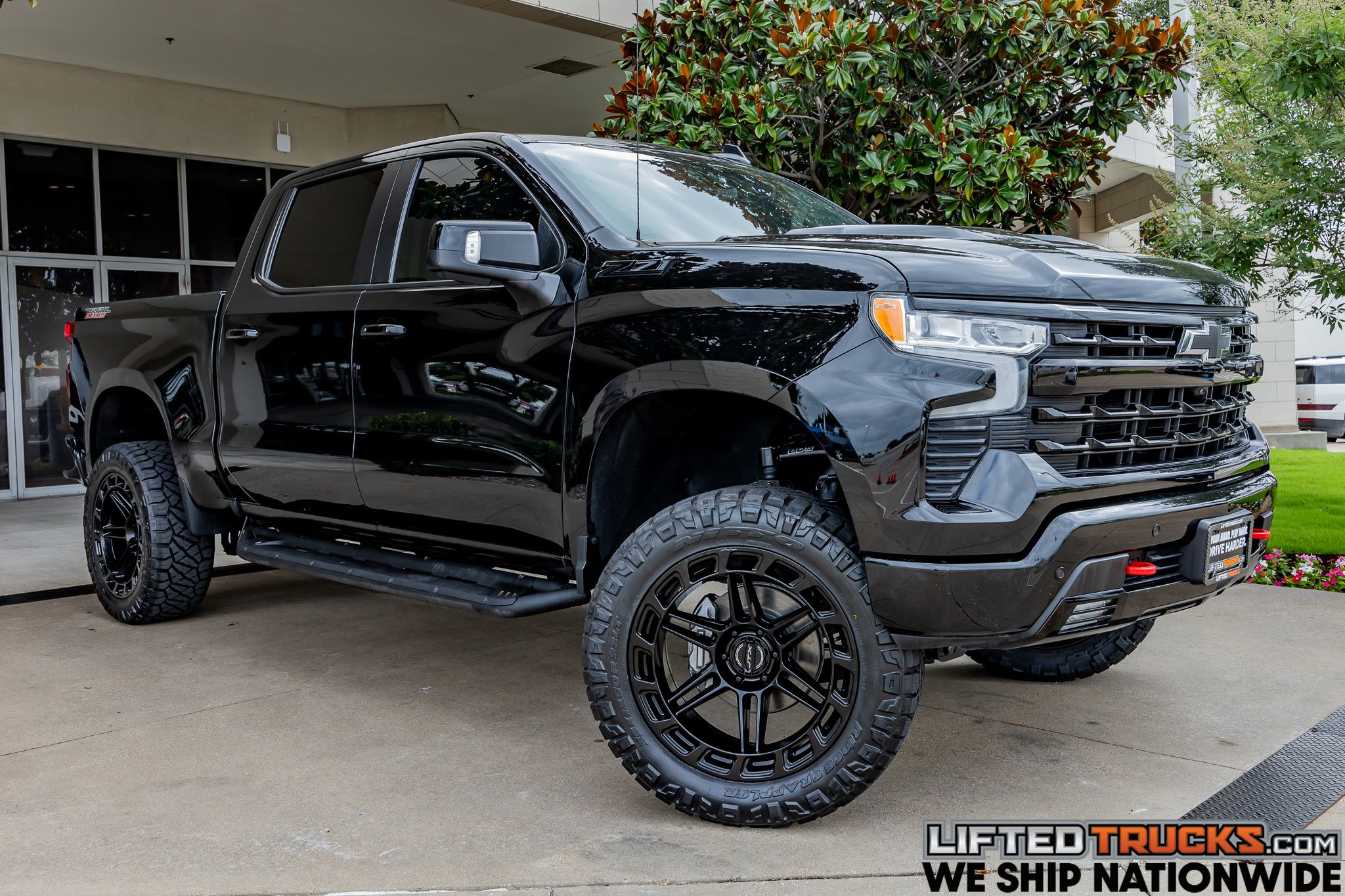 2024 Chevrolet Silverado 1500 LT Trail Boss 4X4 Crew Cab Standard Box's photo