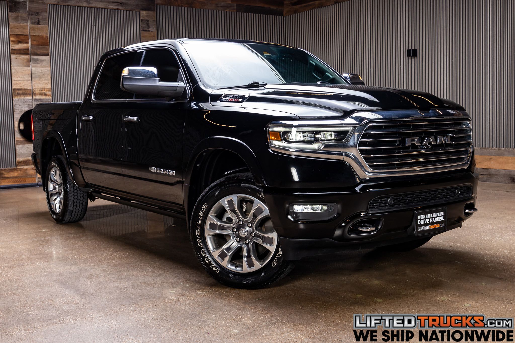 2022 RAM 1500 Longhorn 4x4 Crew Cab 5'7's photo