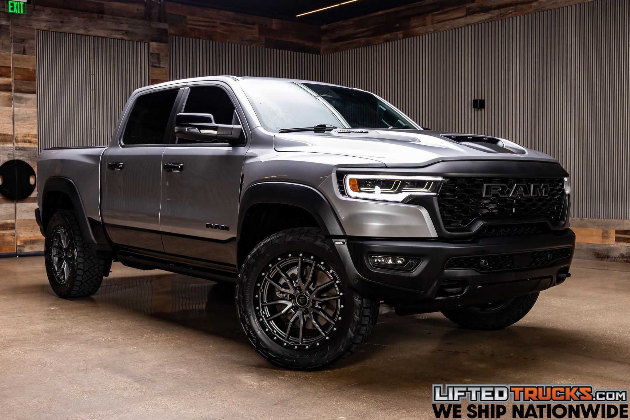 2025 RAM 1500 RHO 4x4 Crew Cab 5'7's photo
