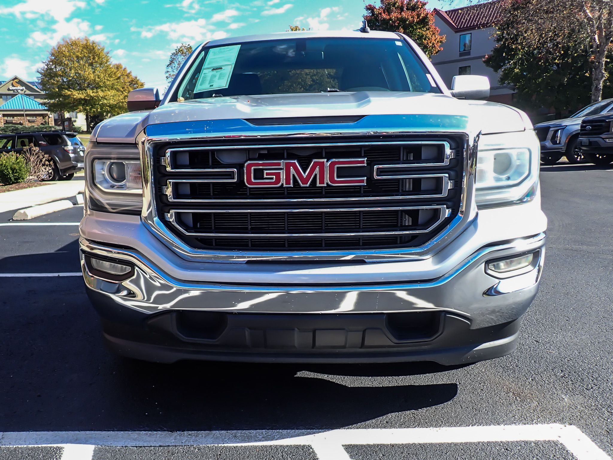 2016 Gmc Sierra 1500 SLE photo 3