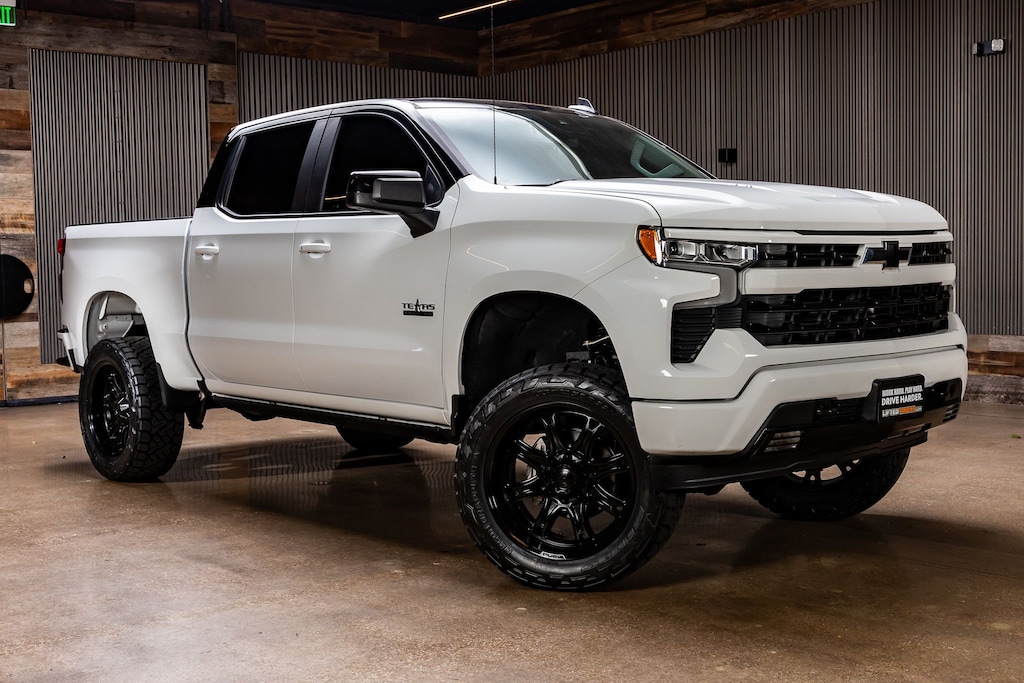 Used 2023 Chevrolet Silverado 1500 RST Truck