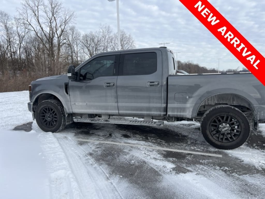 Used 2022 Ford F-250SD Lariat Truck