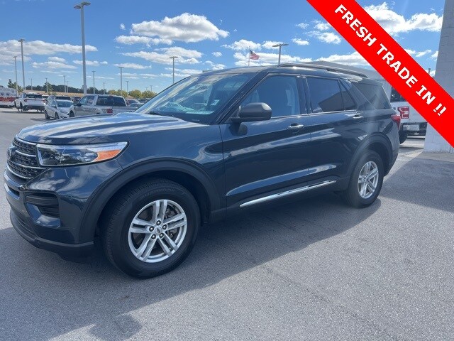 2023 Ford Explorer XLT photo 3