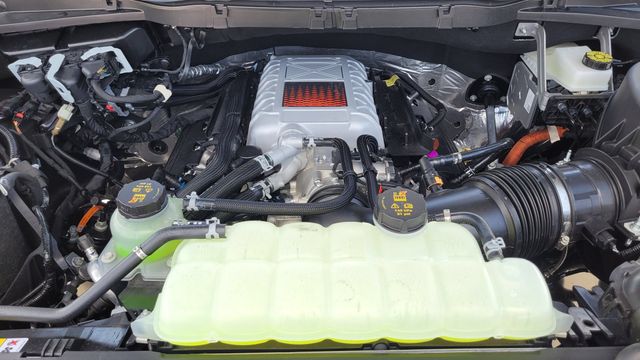 2026 Ford F-150 Raptor - Photo 23