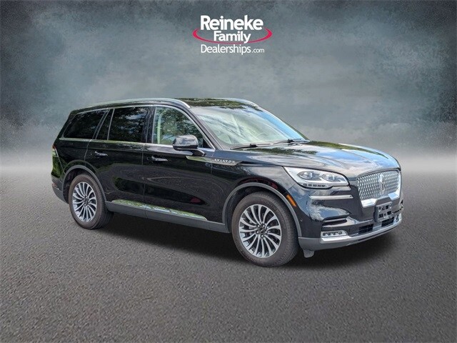 2024 Lincoln Aviator Reserve photo 3