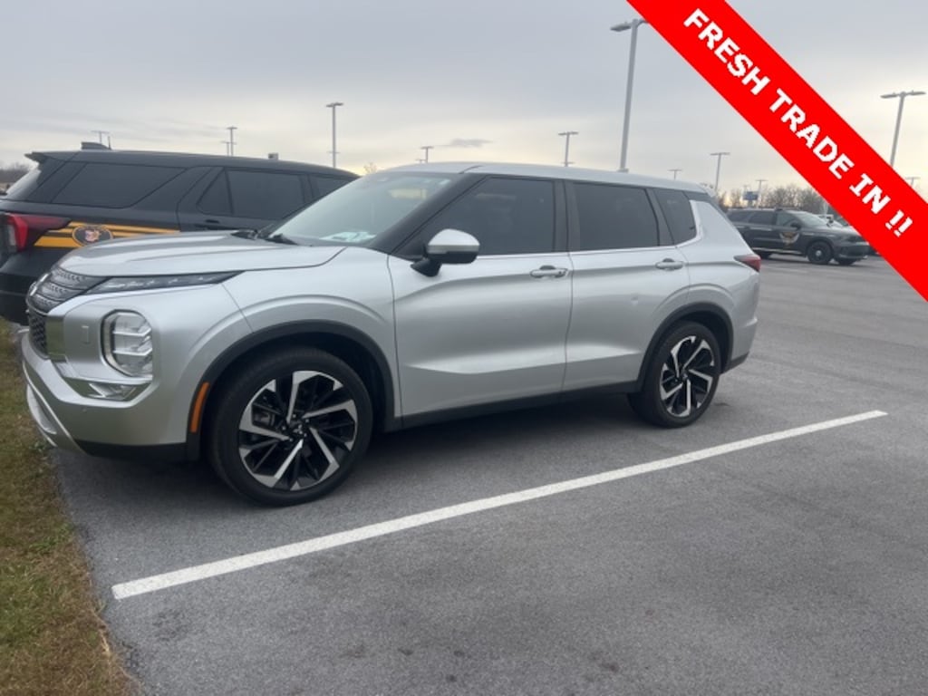 Used 2022 Mitsubishi Outlander SE SUV