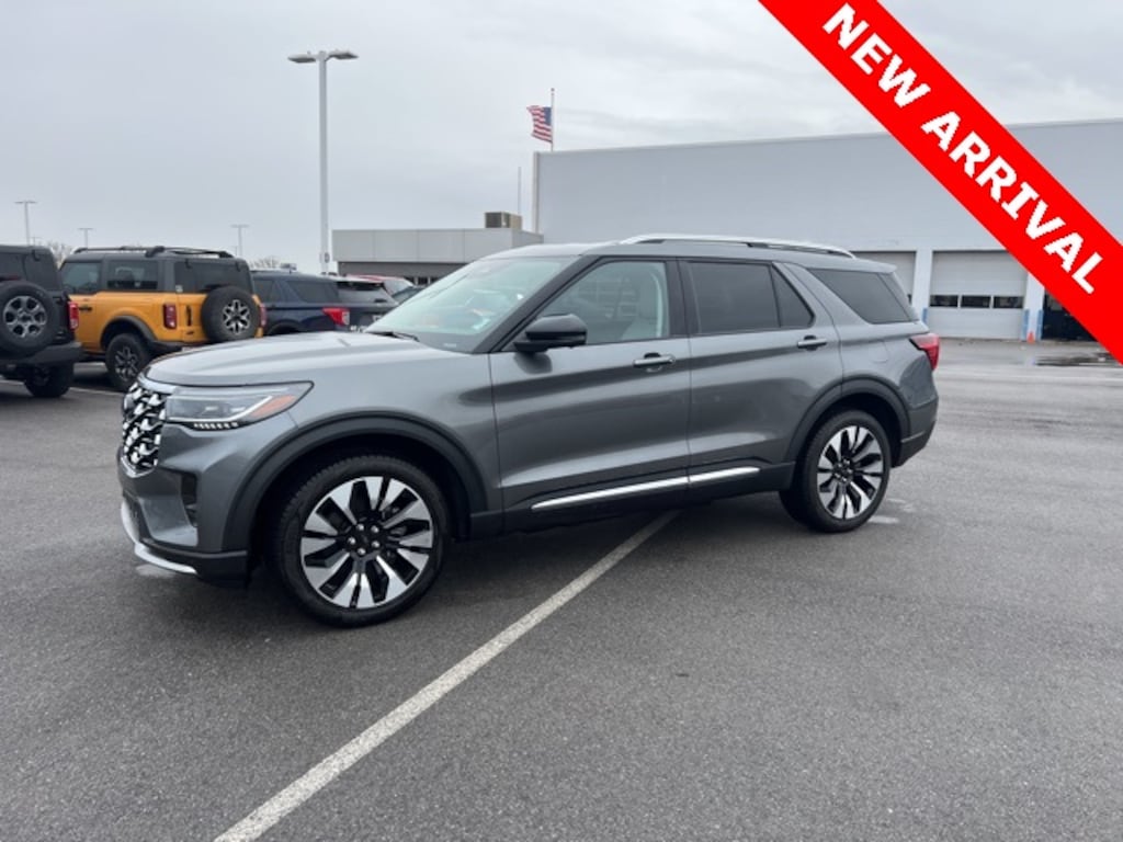 Used 2025 Ford Explorer Platinum SUV