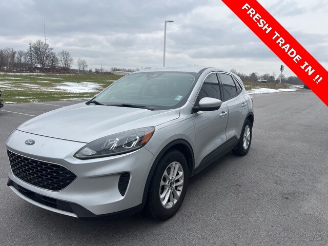 2020 Ford Escape SE photo 2