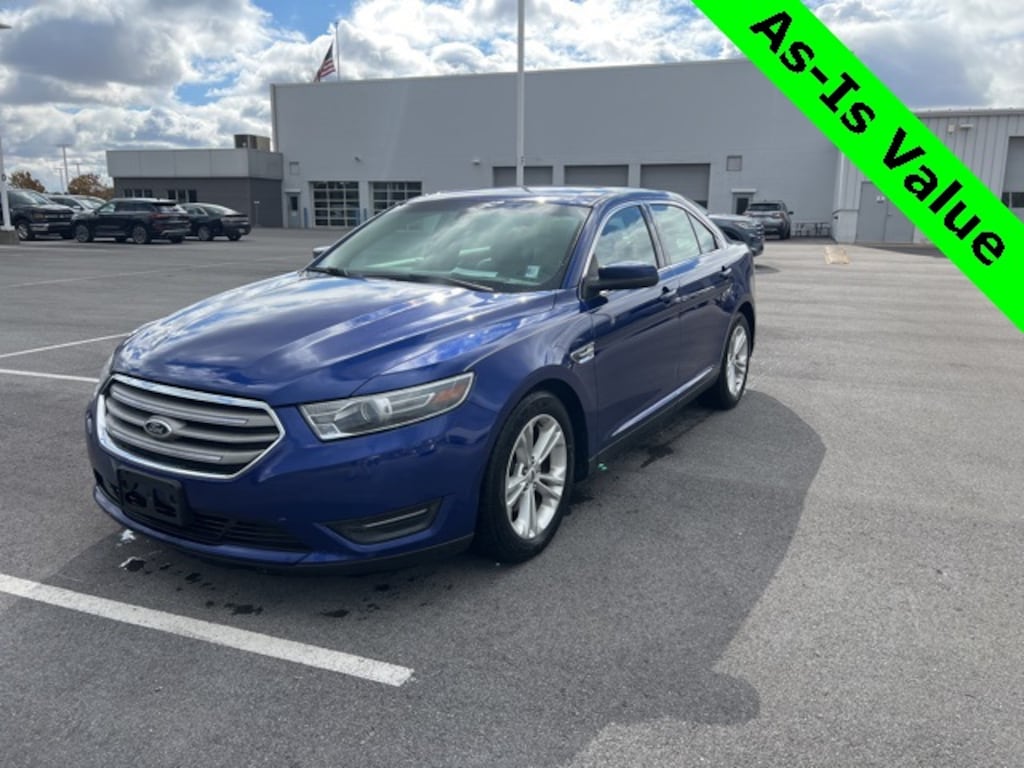 Used 2015 Ford Taurus SEL Sedan