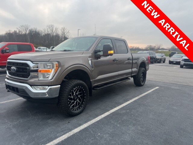 2022 Ford F-150 XLT photo 2