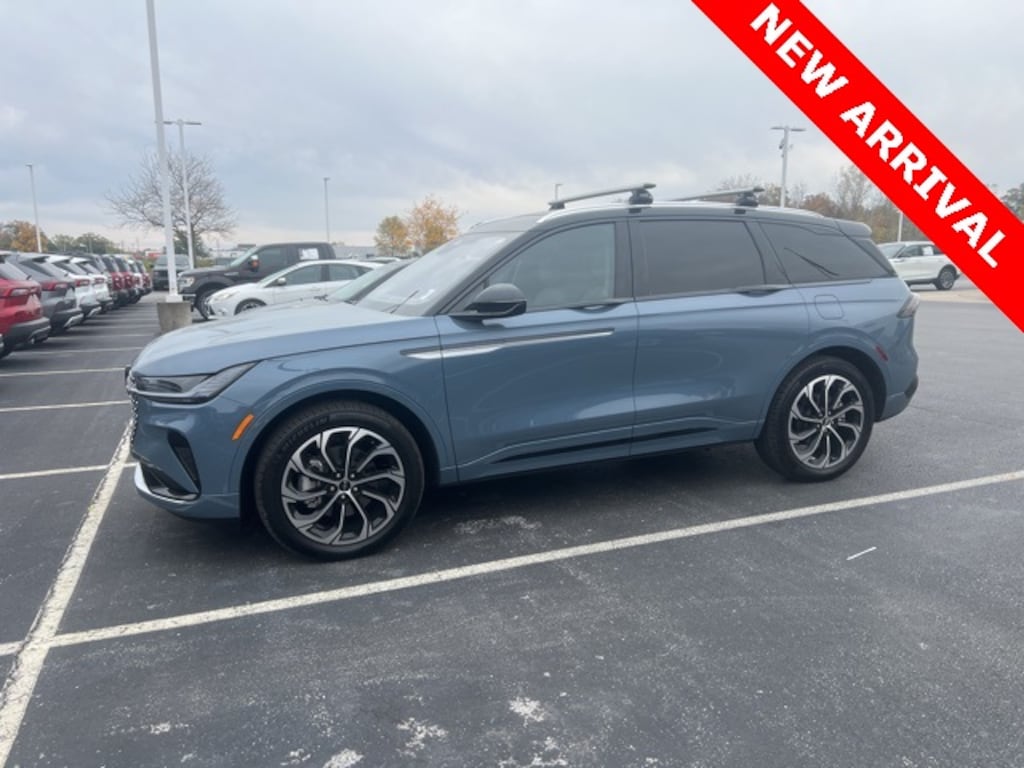 Used 2025 Lincoln Nautilus Reserve SUV