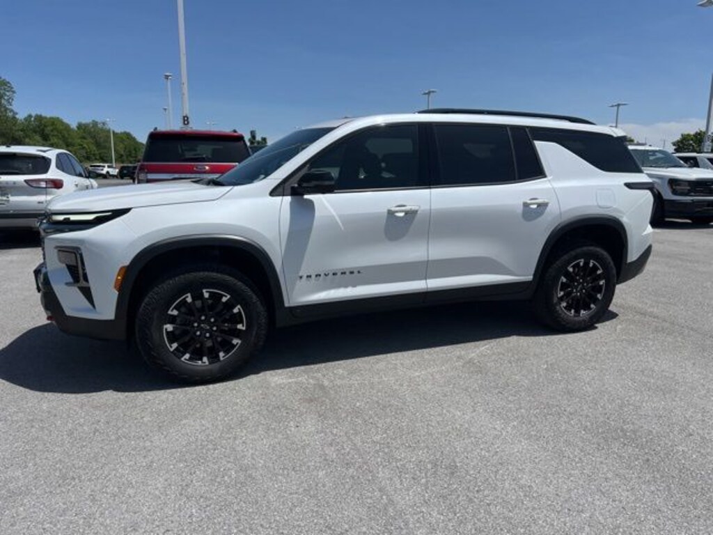Used 2024 Chevrolet Traverse Z71 SUV