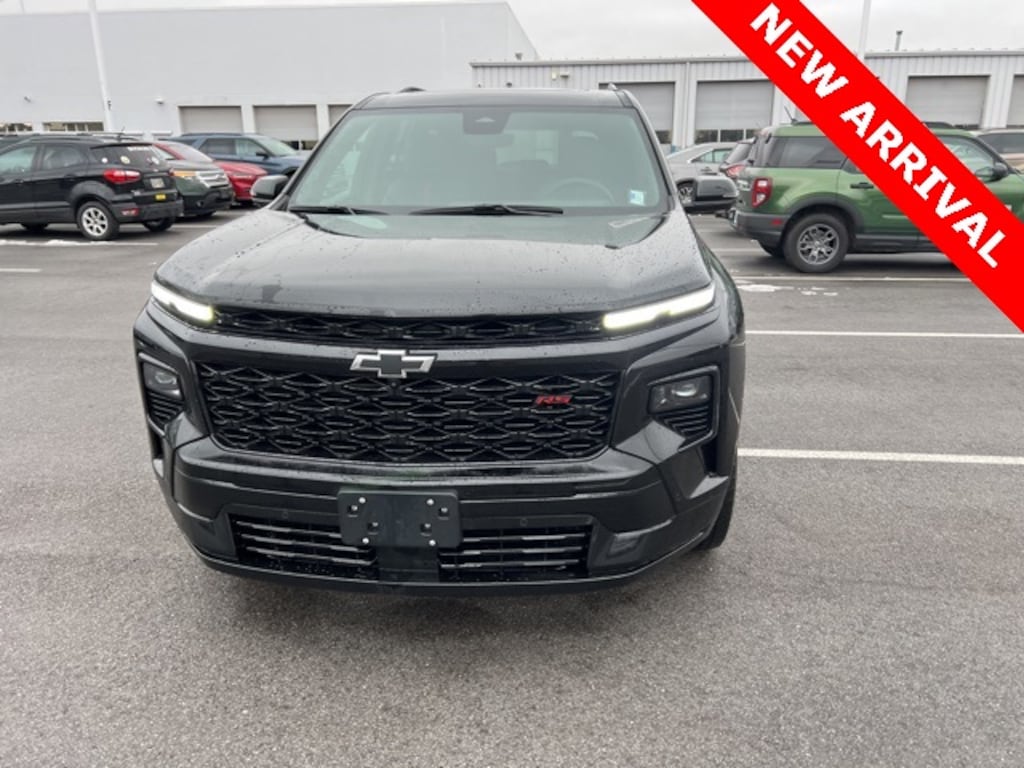 Used 2024 Chevrolet Traverse RS SUV