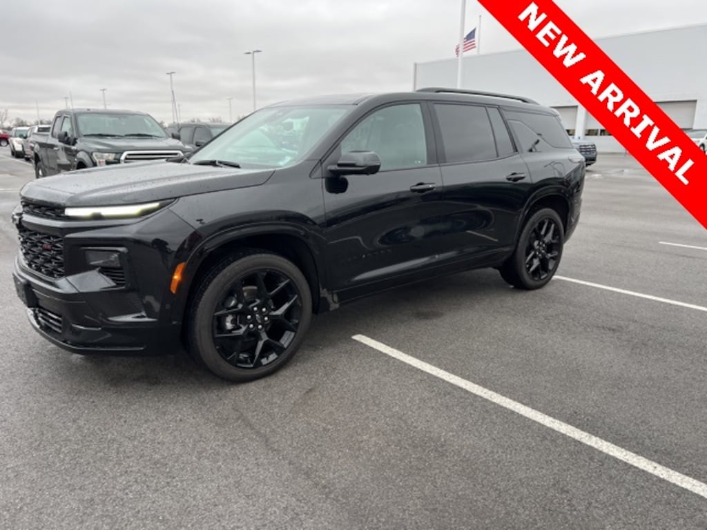 Used 2024 Chevrolet Traverse RS SUV