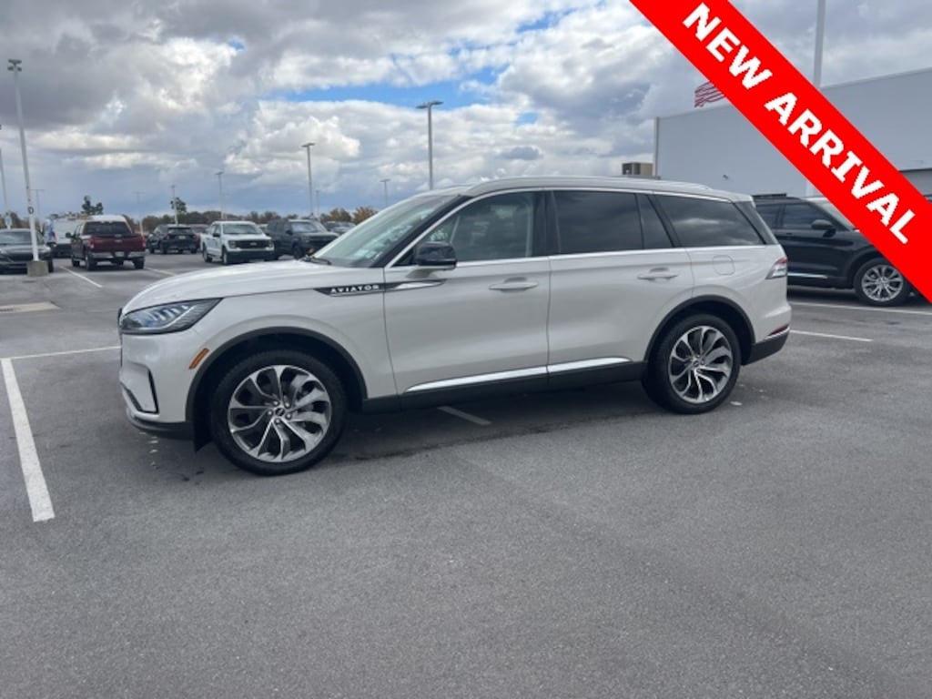 Used 2025 Lincoln Aviator Premiere SUV