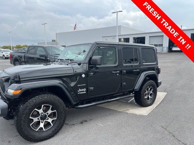 2018 Jeep Wrangler Unlimited Sahara photo 3