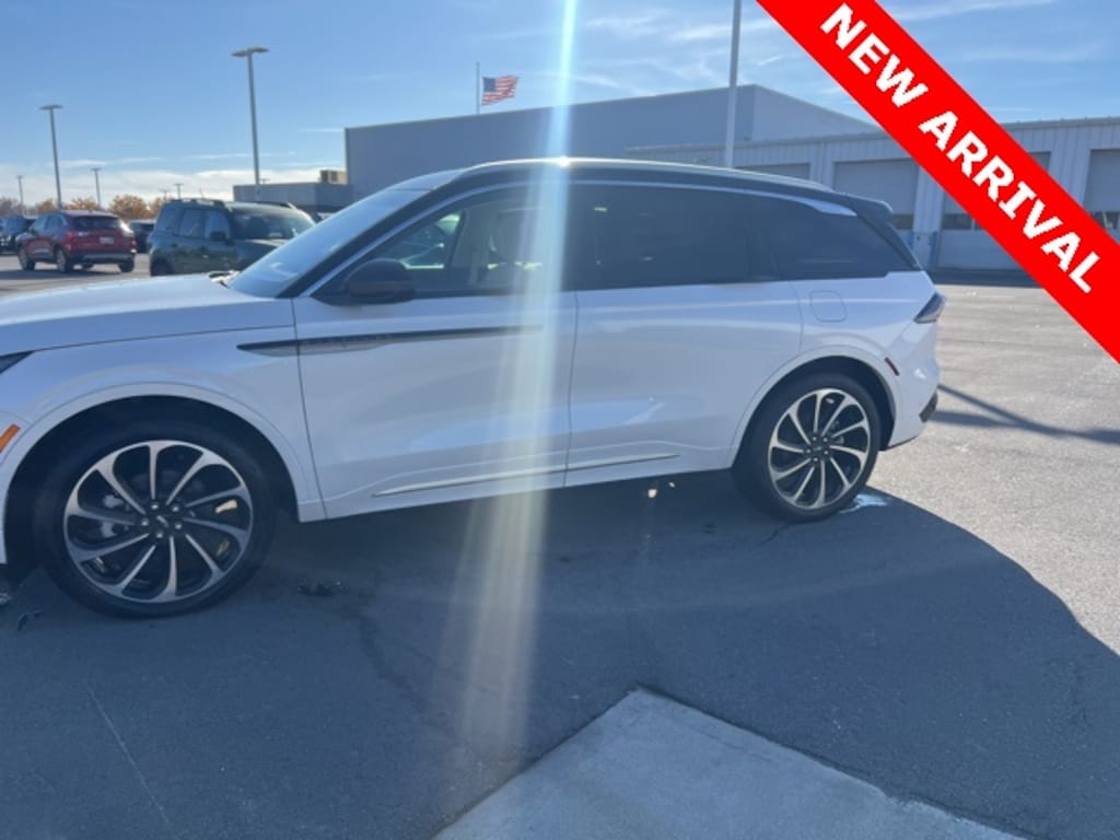 Used 2024 Lincoln Nautilus Black Label SUV