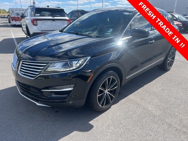 2017 Lincoln MKC Select photo 3