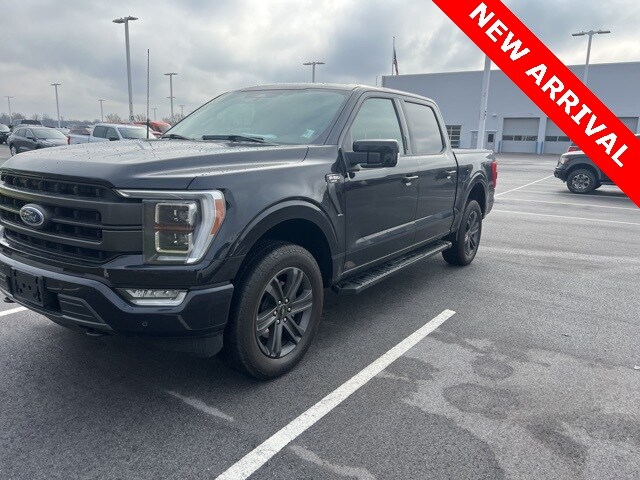 2023 Ford F-150 Lariat photo 2