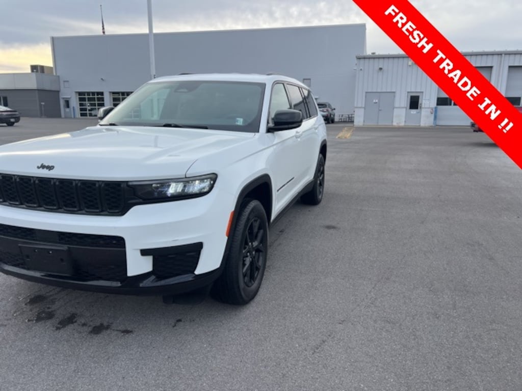 Used 2024 Jeep Grand Cherokee L Altitude SUV