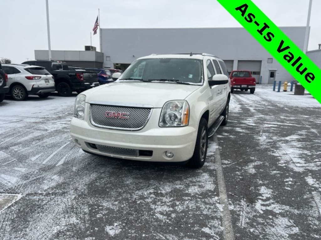 Used 2011 GMC Yukon XL Denali SUV