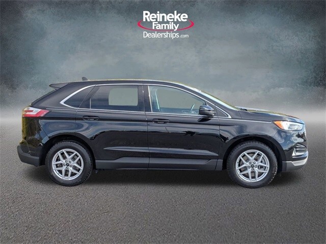 2023 Ford Edge SEL photo 4