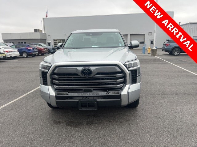 2024 Toyota Tundra Limited photo 3