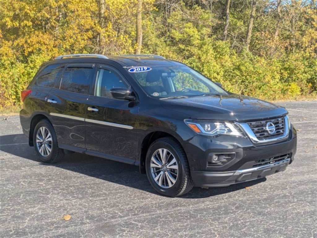 Used 2019 Nissan Pathfinder S SUV