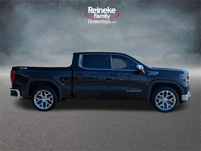 2022 Gmc Sierra 1500 SLE photo 4