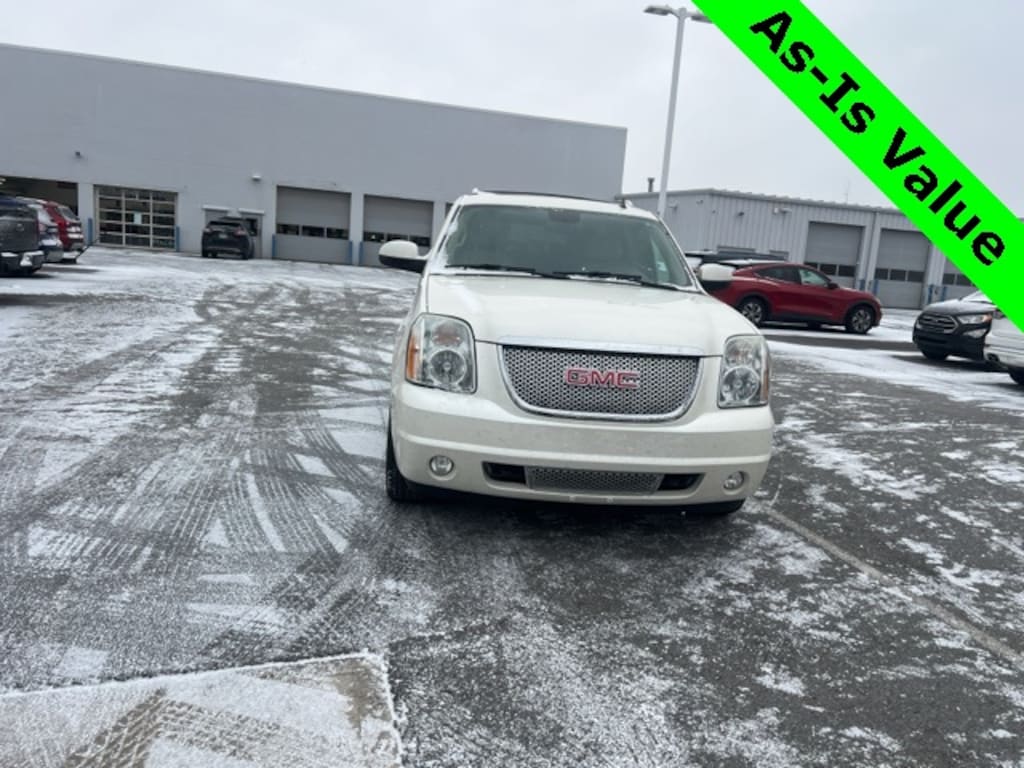 Used 2011 GMC Yukon XL Denali SUV