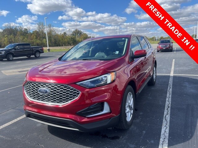 2023 Ford Edge SEL photo 4