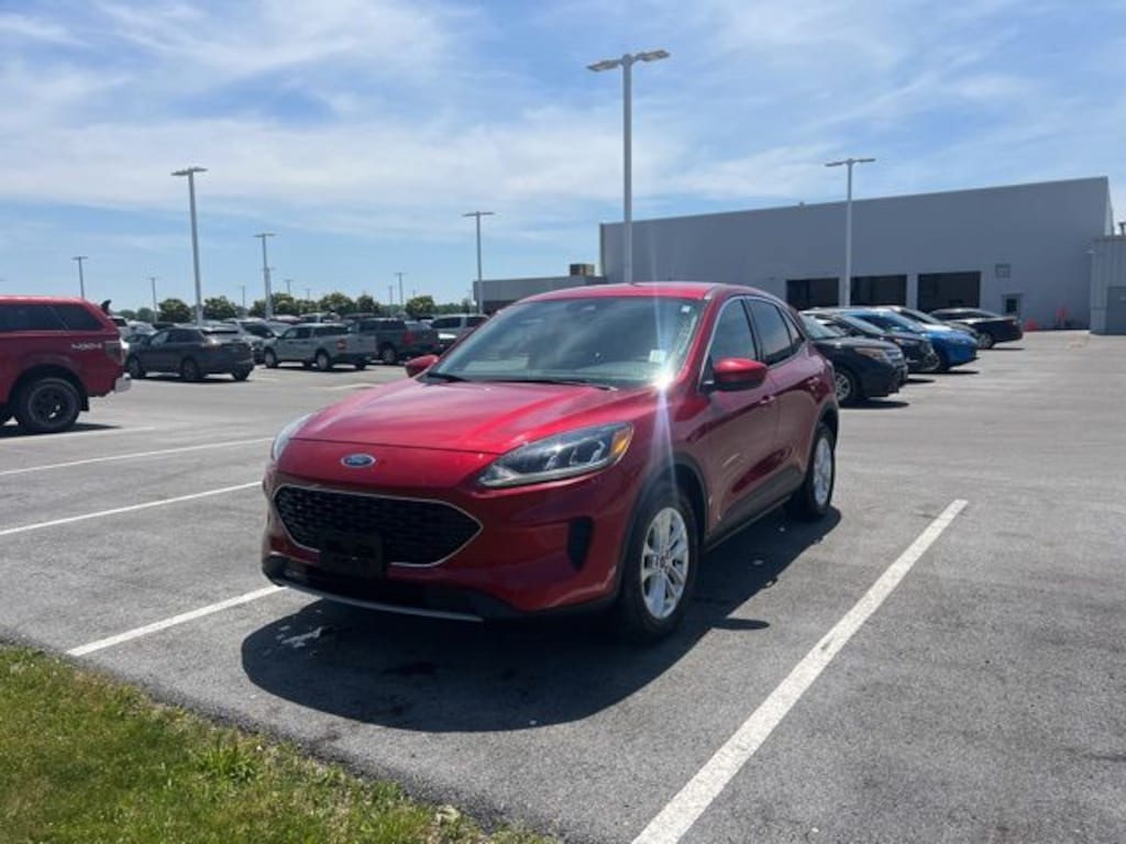 Used 2020 Ford Escape SE SUV