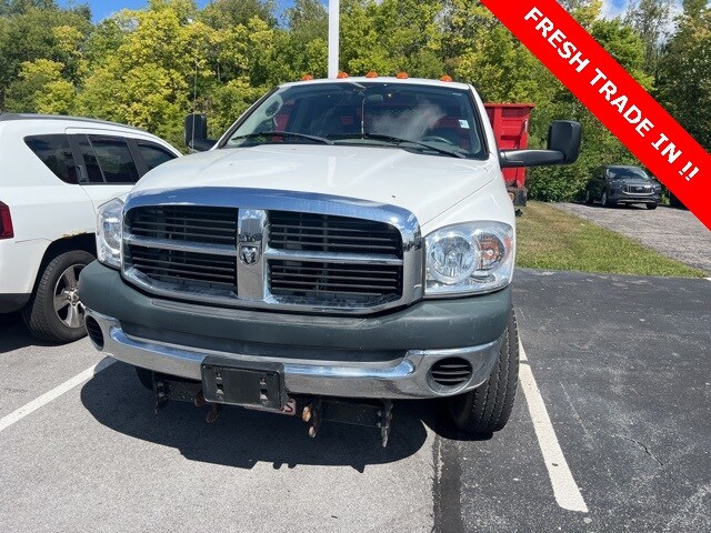 2008 Dodge Ram Chassis Cab 3500 photo 2