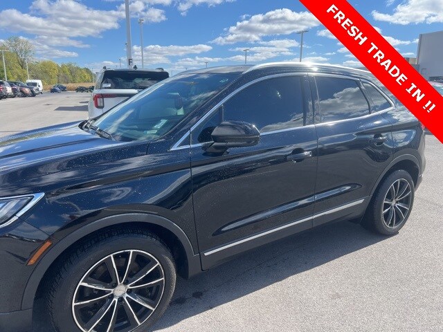 2017 Lincoln MKC Select photo 2