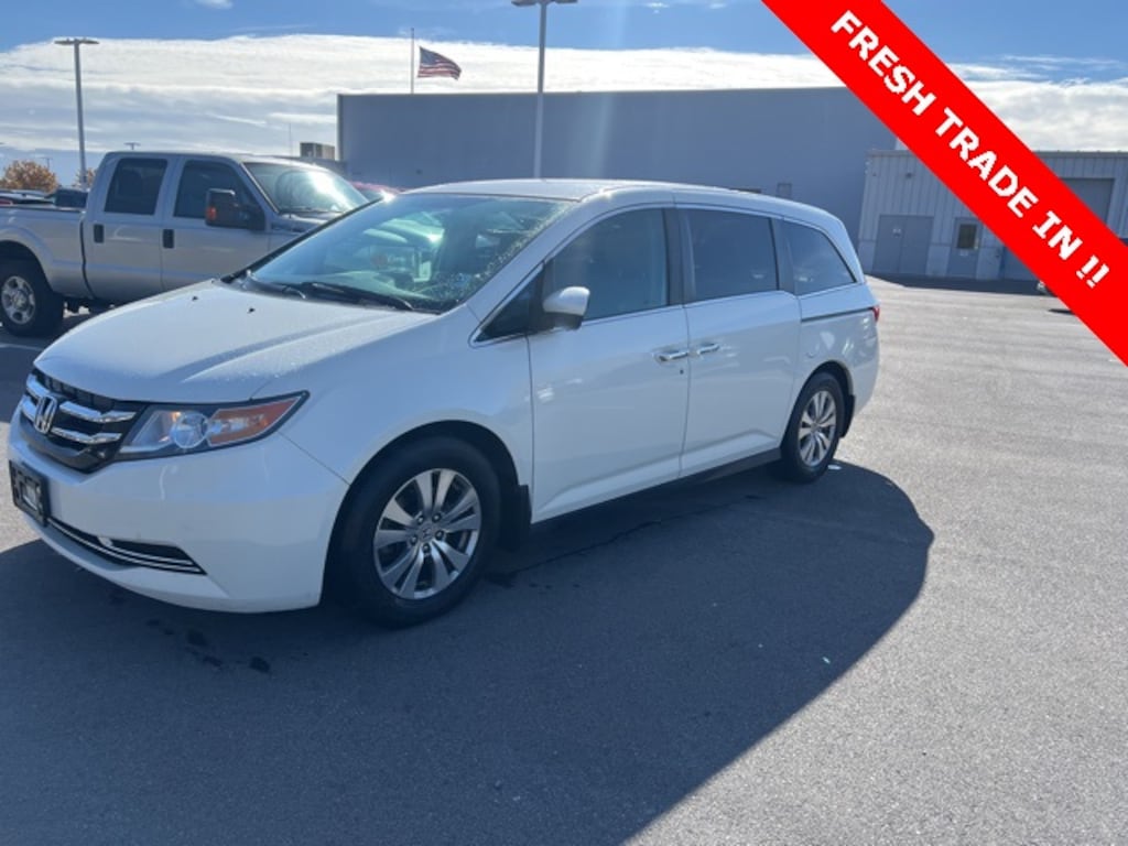 Used 2016 Honda Odyssey SE Minivan/Van