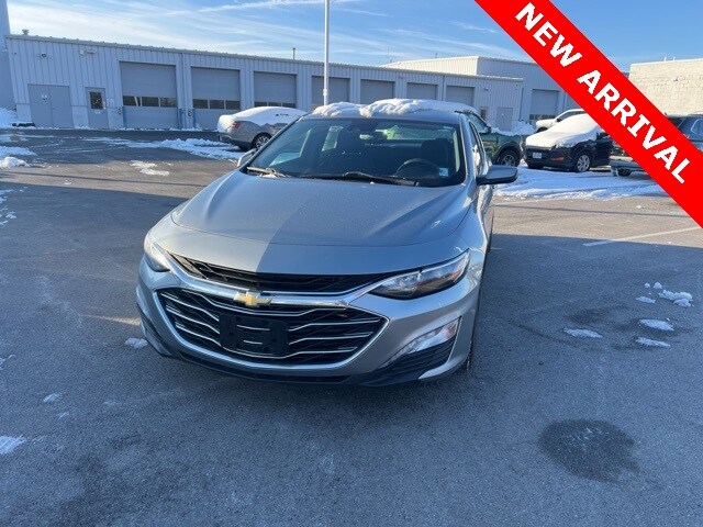 2023 Chevrolet Malibu 1LT photo 4